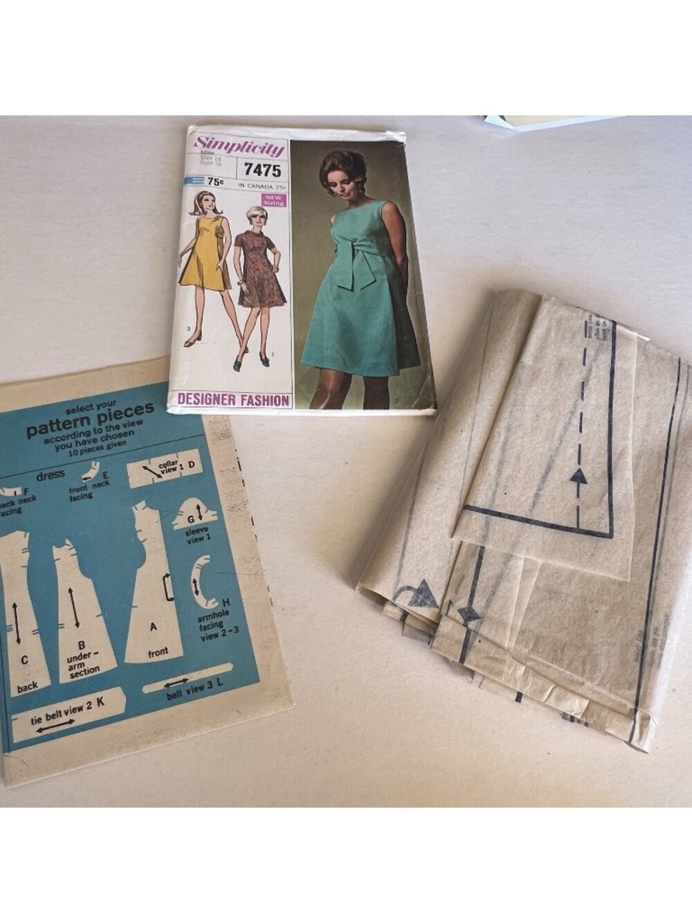 Vintage 1967 Simplicity Designer Fashion Pattern 7475 Misses Dress Size 16